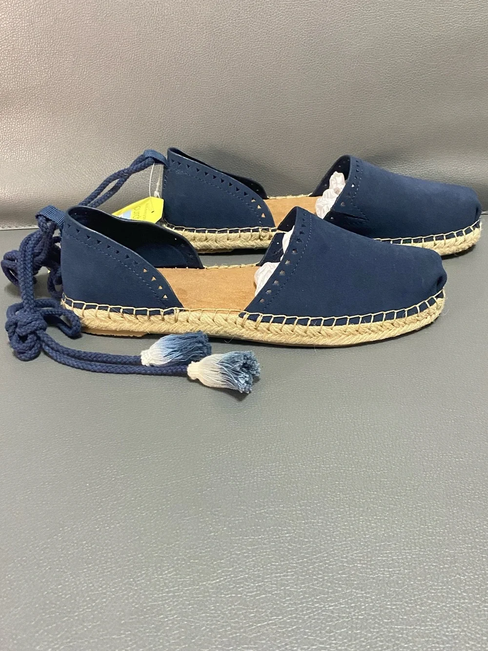 NWT Toms Katalina Suede Espadrilles